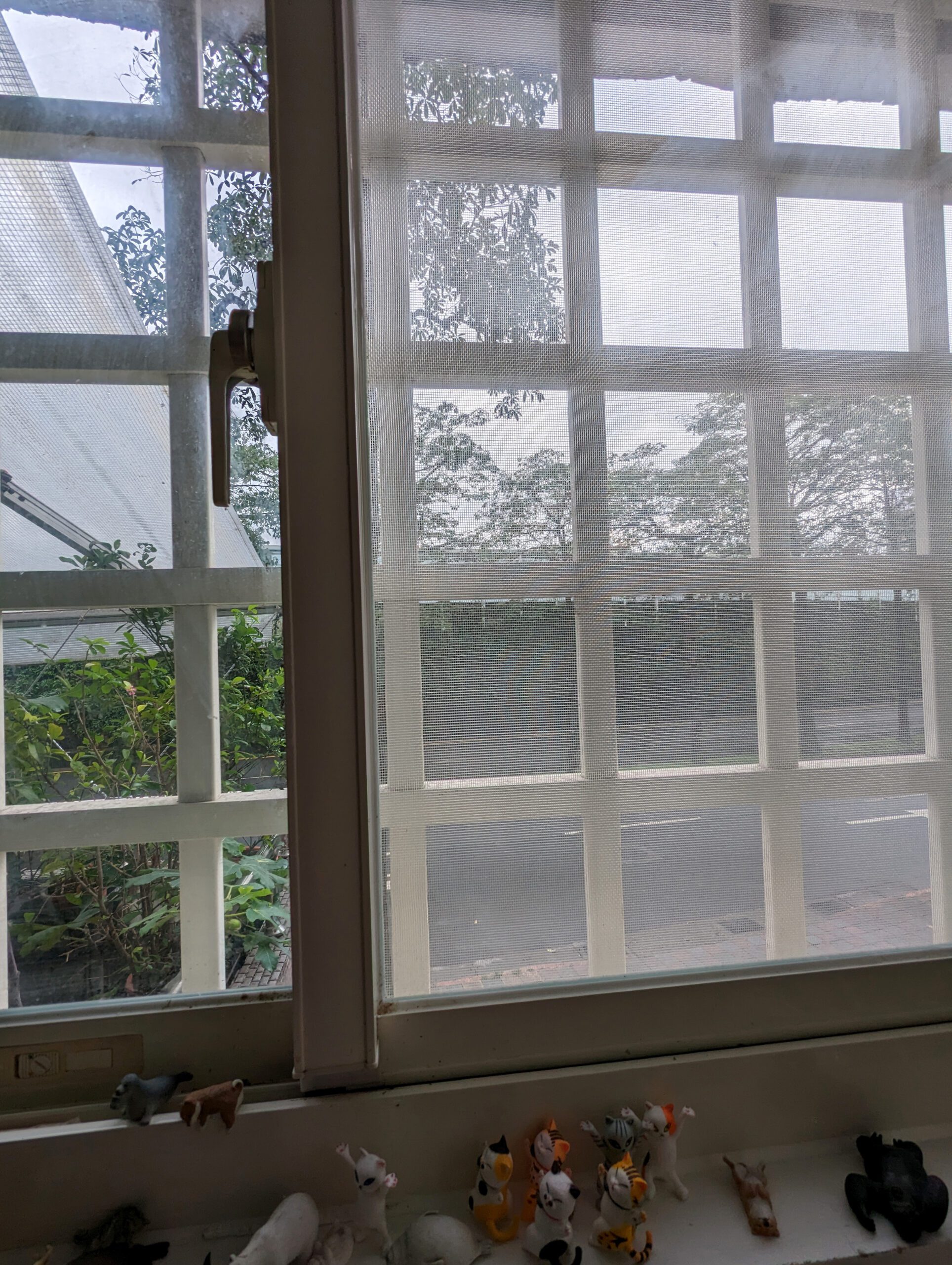 「YOSHIKI」防潑水防霾紗窗／防止霾害，從此不用煩惱窗邊落塵 @Rosa的秘密花園