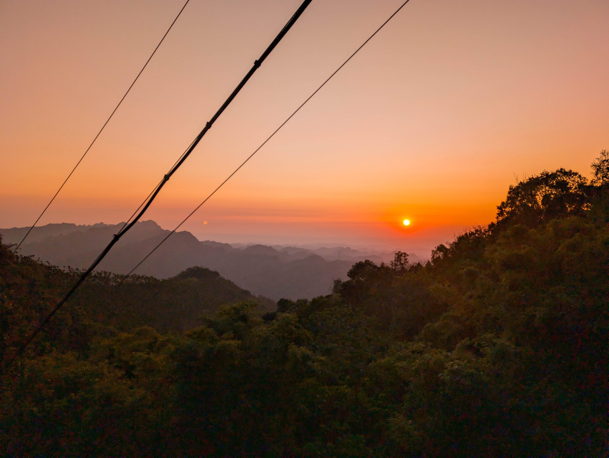 『跟著阿露去旅行』南投國姓雲享清峰／乾淨舒適好環境、夕陽山景好風光 @Rosa的秘密花園