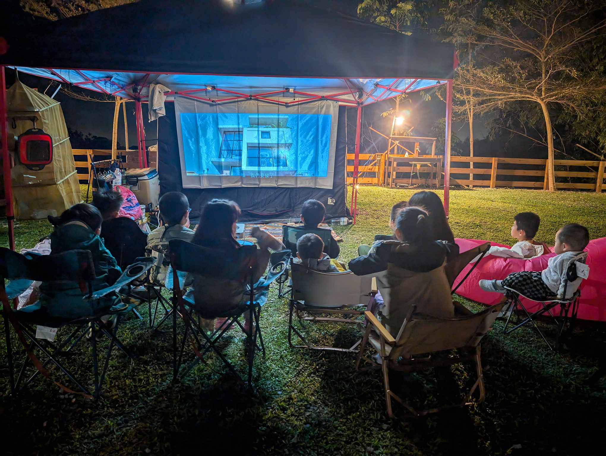 『跟著阿露去旅行』南投國姓雲享清峰／乾淨舒適好環境、夕陽山景好風光 @Rosa的秘密花園