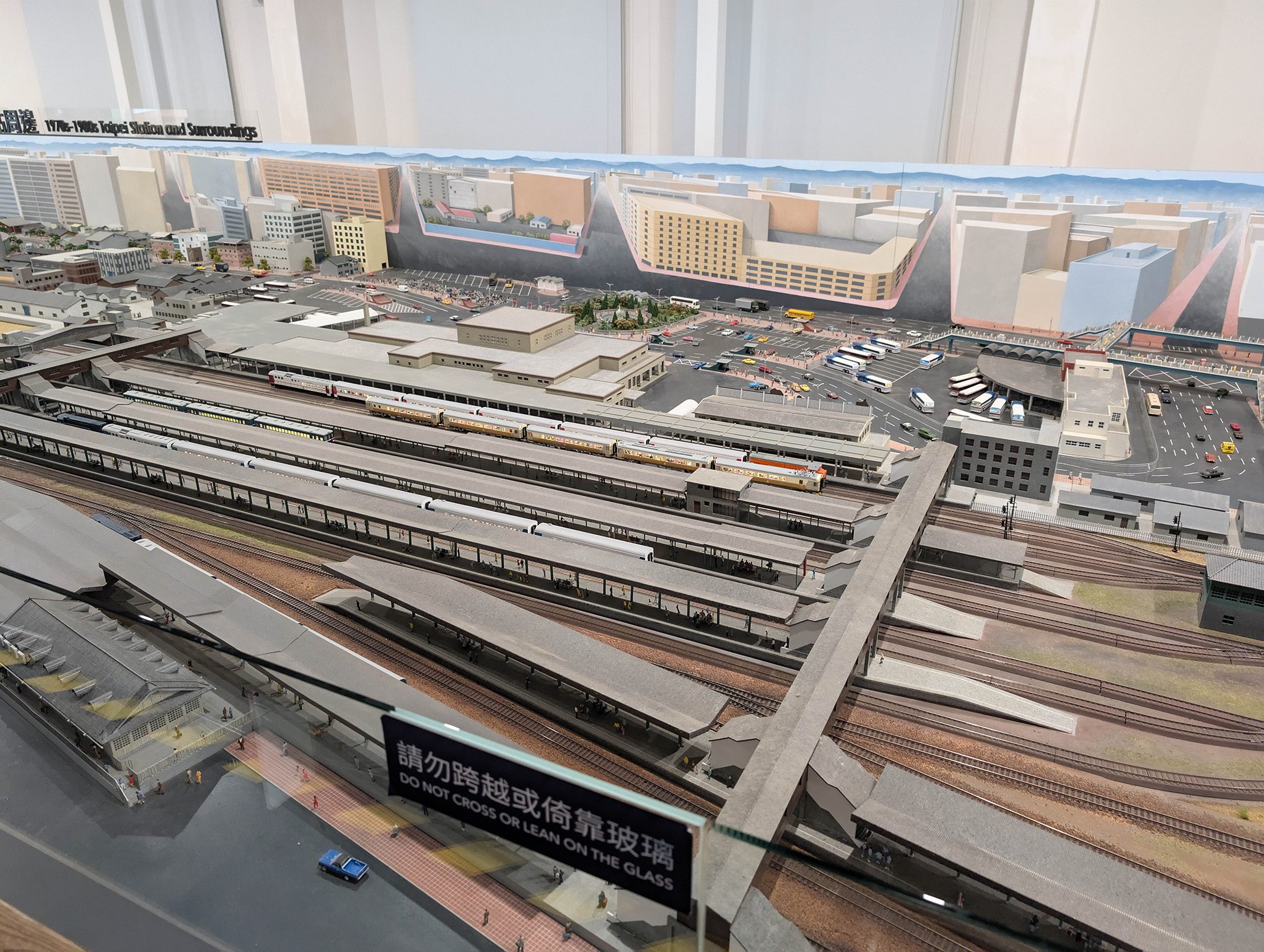2025清明連假-國立臺灣博物館鐵道部園區／北門旁、交通方便、輕鬆玩 @Rosa的秘密花園