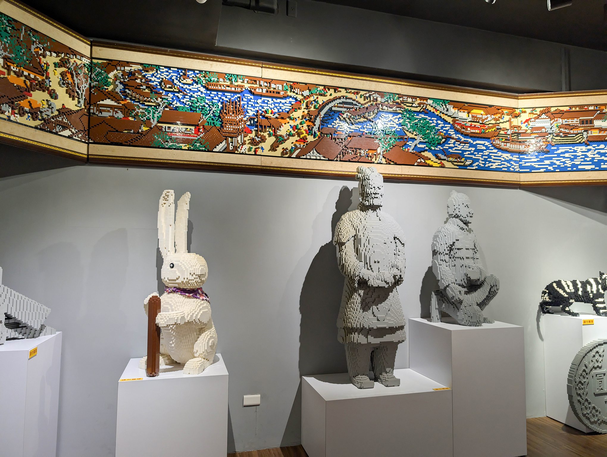 『跟著阿露去旅行』週末礁溪小旅行／宜蘭忍者村變身小忍者／樂色山樂高迷的最愛、兩隻玩到不想離開／晚餐吃鳥大人居酒屋 @Rosa的秘密花園