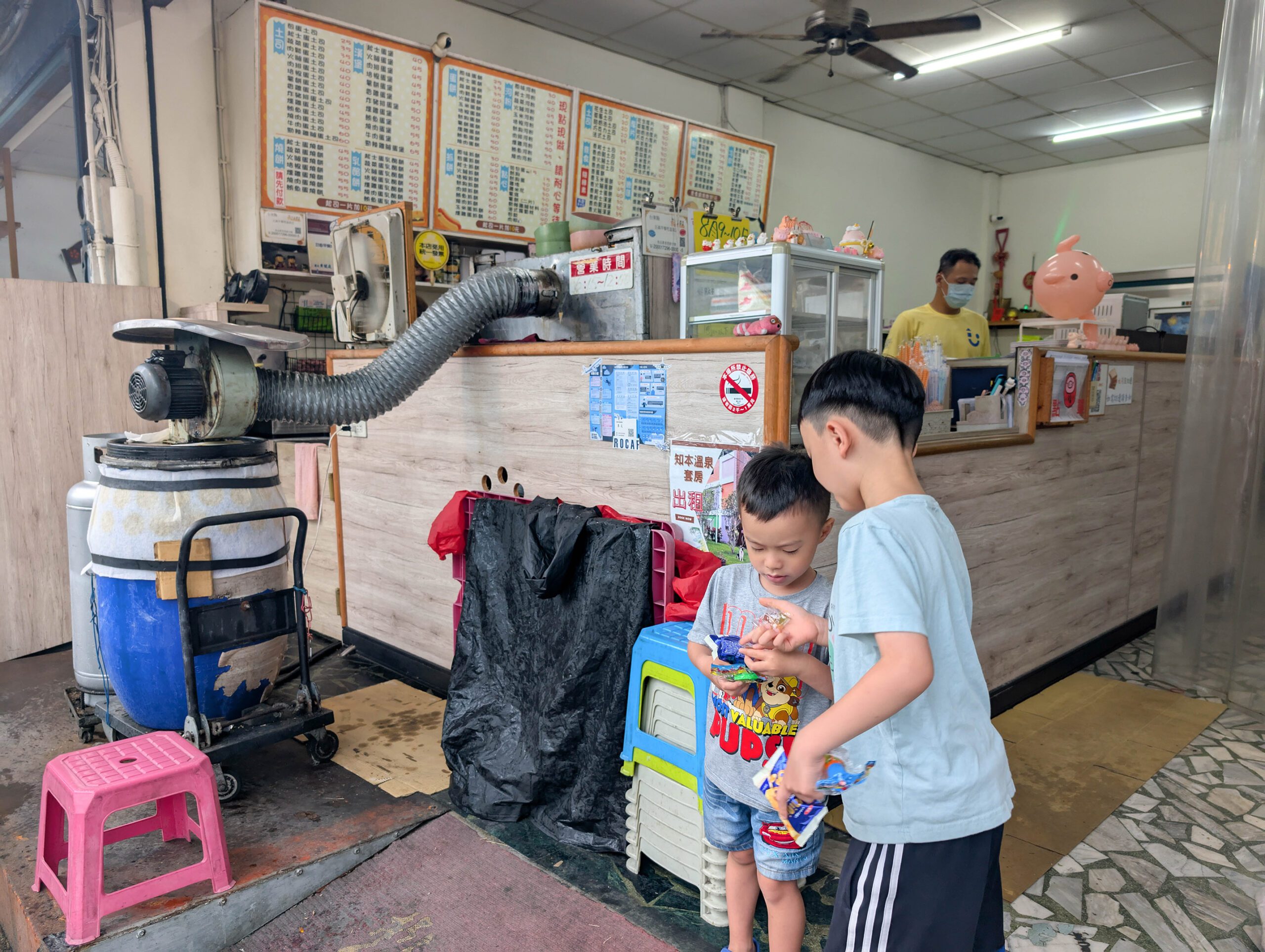 『跟著阿露去旅行』露營車環島系列Day 2／鹿野高台熱氣球撲了空、知本雨中泡湯去、屏東國立海洋生物博物館初體驗 @Rosa的秘密花園