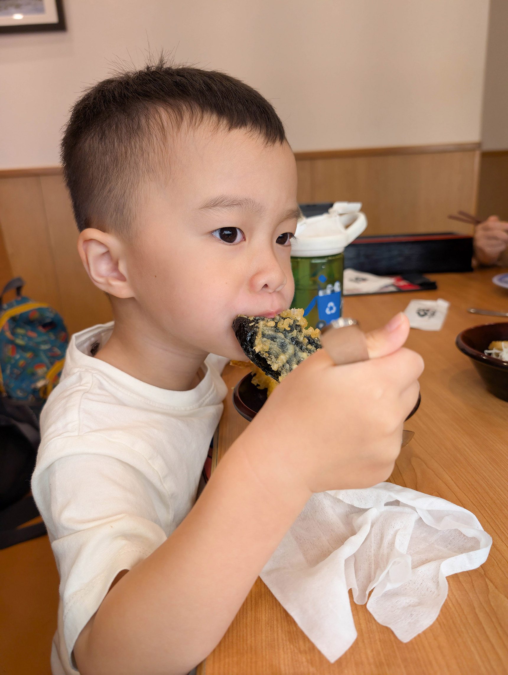 『跟著阿露去旅行』露營車環島系列Day 4／苗栗灣麗親子公園濕搭搭、台中三井雨天好去處 @Rosa的秘密花園