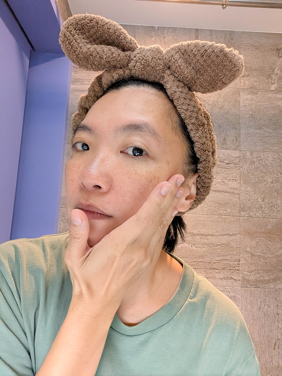 MEDITHERAPY-333玻尿酸精華／體驗前所未有的極致保濕力、肌膚乖乖不脫屑 @Rosa的秘密花園